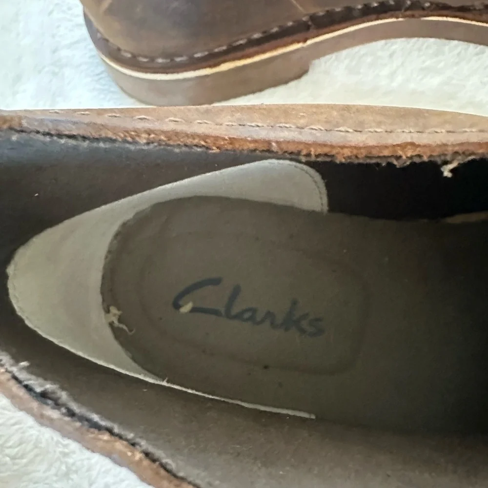 Clarks Dark Brown Men’s  Desert Boots 8.5 M Chukka Boots